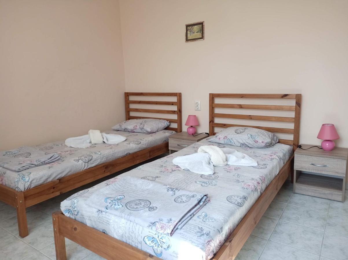 Guest House 51 Кранево Экстерьер фото